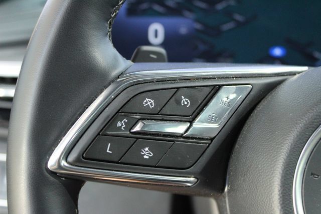 Used 2025 Buick Enclave Preferred w/ LPO, Floor Liner Package FWD image 17