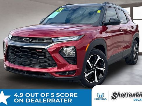 Used 2021 Chevrolet TrailBlazer RS w/ Sun and Liftgate Package image 1