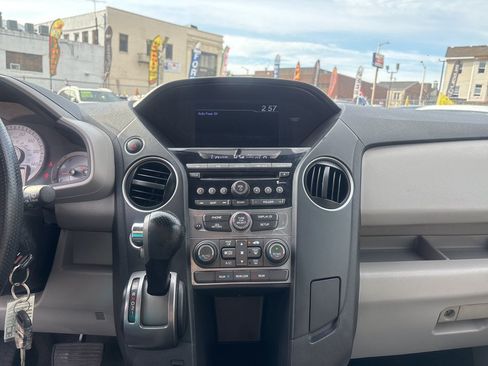 Used 2015 Honda Pilot LX image 19