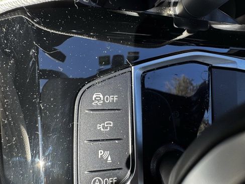 Certified 2023 BMW X3 sDrive30i w/ Convenience Package image 15