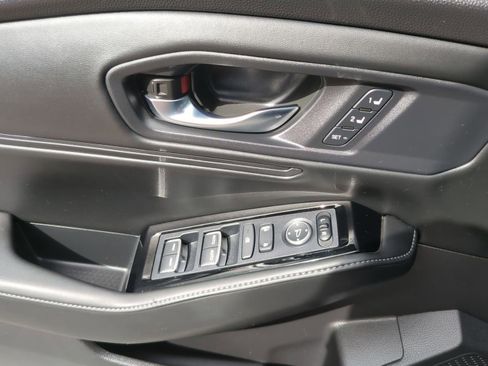 Used 2023 Honda Accord Touring image 17