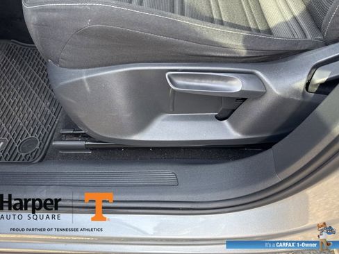 Used 2022 Volkswagen Tiguan S w/ Driver Assistance Package image 14