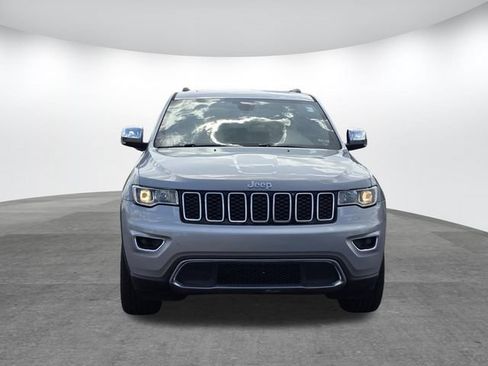 Used 2020 Jeep Grand Cherokee Limited w/ Luxury Group II RWD image 2