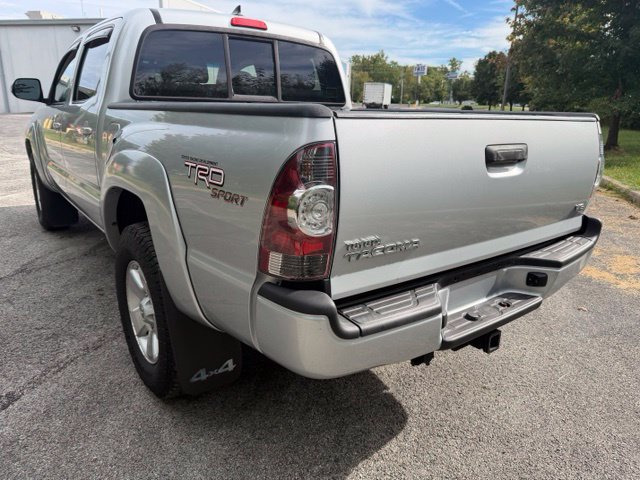 Used 2012 Toyota Tacoma 4x4 Double Cab image 5