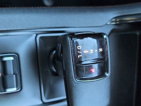 Certified 2023 GMC Sierra 1500 AT4 w/ Technology Package image 25