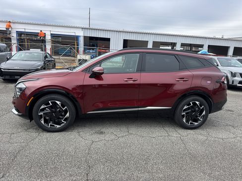 Certified 2025 Kia Sportage SX image 4