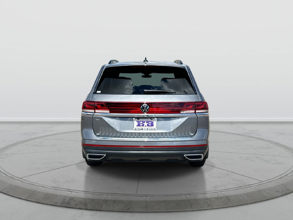 Used 2025 Volkswagen Atlas SE FWD image 7