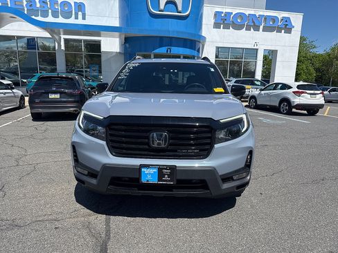 Used 2024 Honda Passport Black Edition image 1