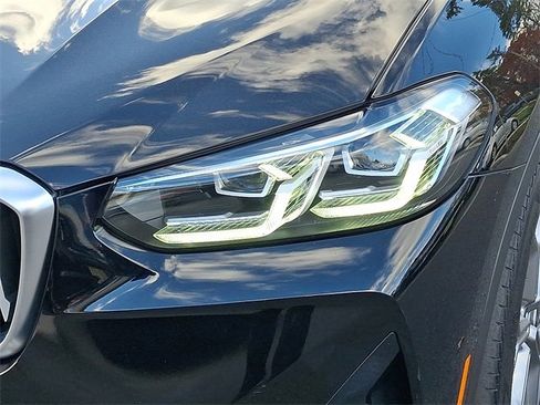 Used 2022 BMW X3 xDrive30i w/ Premium Package 2 (ZPA) image 12