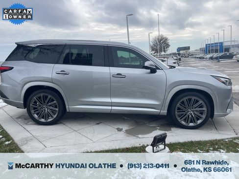 Used 2025 Lexus TX 350 350 Luxury image 19