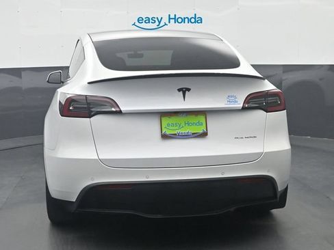 Used 2022 Tesla Model Y Long Range AWD/4WD image 6