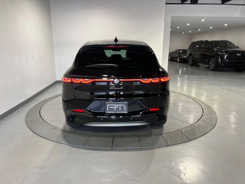 Used 2024 Alfa Romeo Tonale Ti image 17