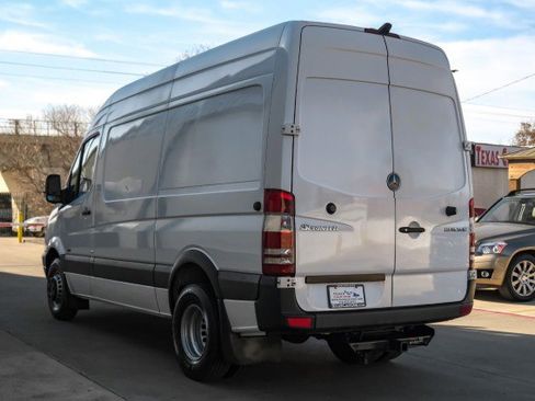 Used 2013 Mercedes-Benz Sprinter 3500 image 8