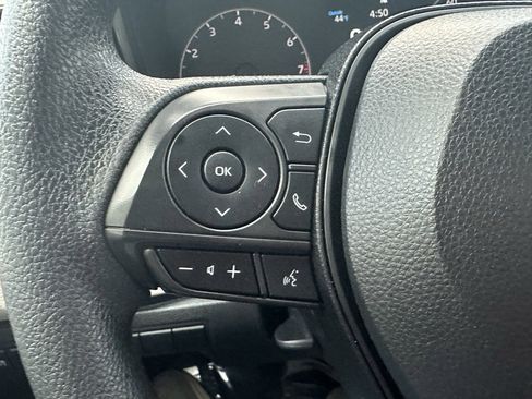 Used 2023 Toyota Corolla LE image 21