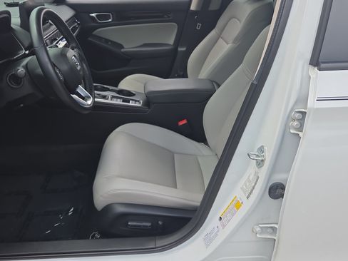 Used 2024 Honda Civic EX-L image 9
