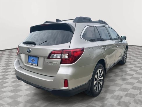 Used 2016 Subaru Outback 2.5i Limited AWD/4WD image 12