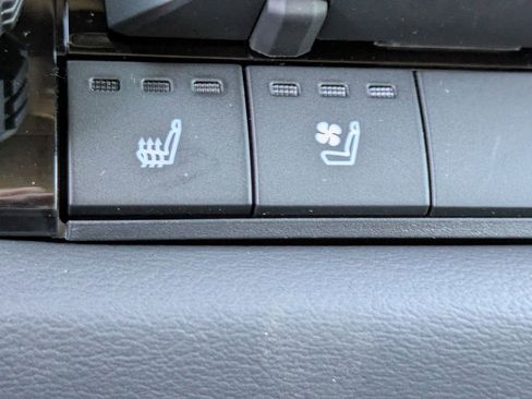 New 2026 Toyota Tundra Platinum AWD/4WD image 24