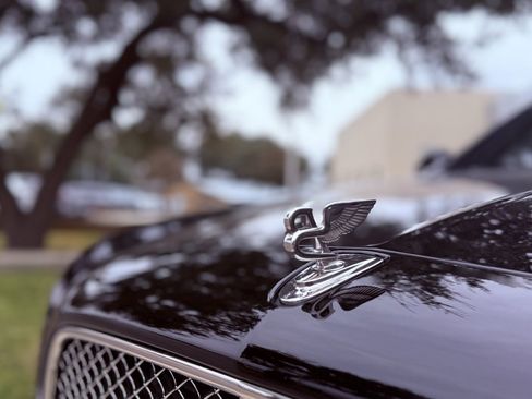 Used 2014 Bentley Mulsanne image 8