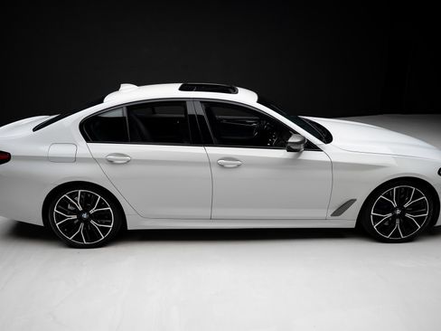 Used 2023 BMW M550i xDrive AWD/4WD image 35