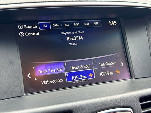 Used 2018 INFINITI Q70 L 3.7 image 17