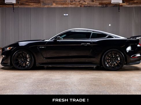 Used 2018 Ford Mustang Shelby GT350 w/ Electronics Package RWD image 5