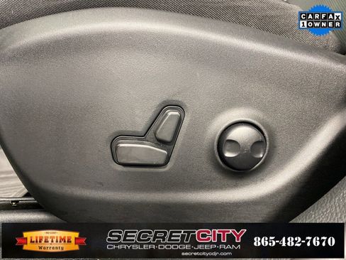 Used 2022 Jeep Cherokee Latitude Lux w/ Sun & Sound Group image 13