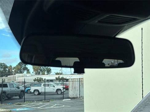 Used 2023 Ford Transit 350 XLT image 25