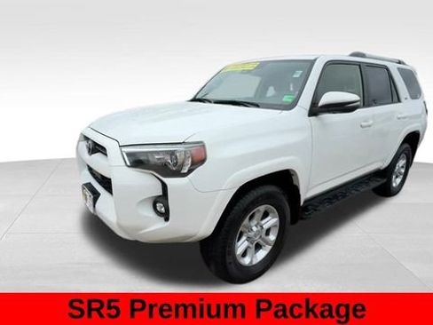 Used 2024 Toyota 4Runner SR5 Premium image 10