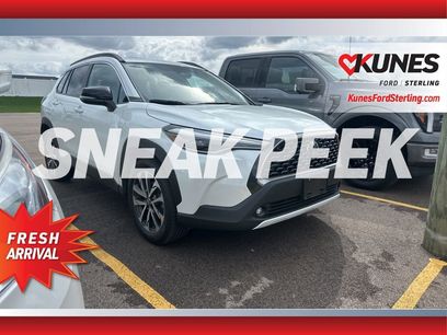 Used 2025 Toyota Corolla Cross XLE w/ Convenience Package