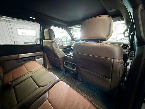 Used 2025 Ford F350 King Ranch w/ FX4 Off-Road Package image 11