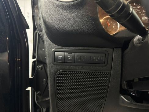Used 2015 Jeep Wrangler Unlimited Rubicon w/ Dual Top Group AWD/4WD image 24