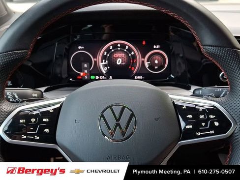 Used 2023 Volkswagen GTI 40th Anniversary Edition FWD image 21