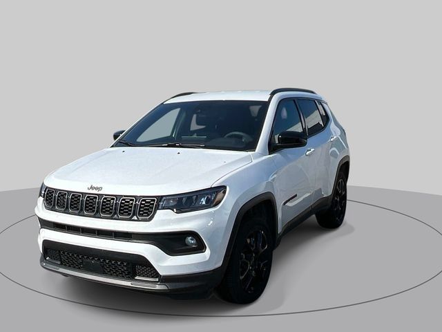 Used 2026 Jeep Compass Latitude AWD/4WD image 5