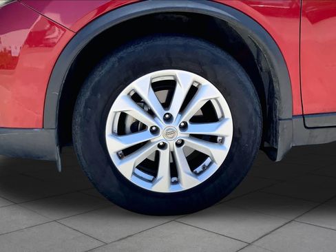 Used 2014 Nissan Rogue SV w/ SV Premium Package FWD image 10