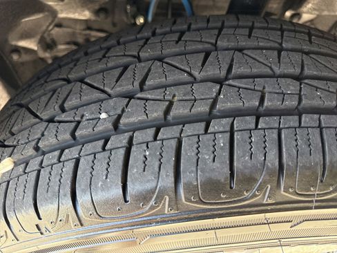 Used 2025 Toyota RAV4 XLE image 9