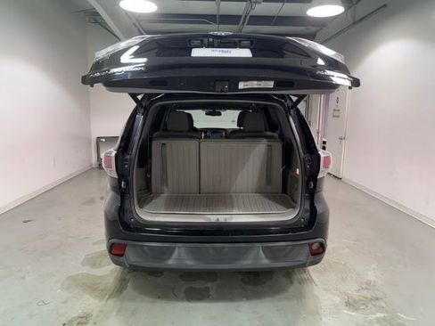 Used 2016 Toyota Highlander XLE image 7