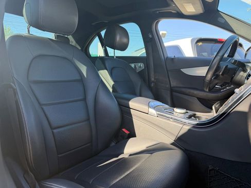 Used 2021 Mercedes-Benz C 300 Sedan image 10