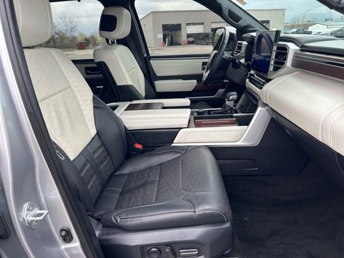 Used 2024 Toyota Sequoia Capstone image 17