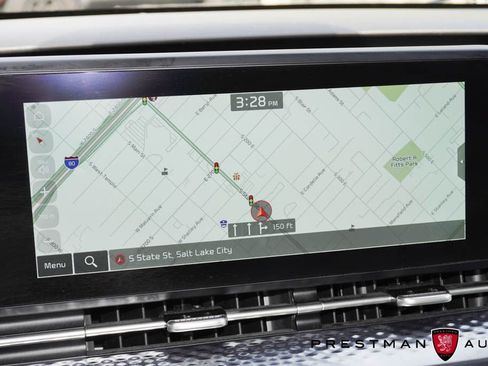 Used 2023 Kia Carnival SX Prestige image 5