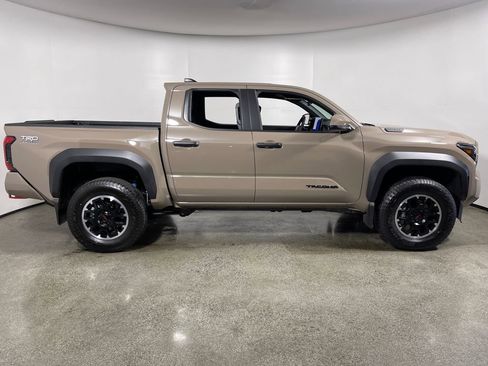 New 2026 Toyota Tacoma TRD Off-Road image 2
