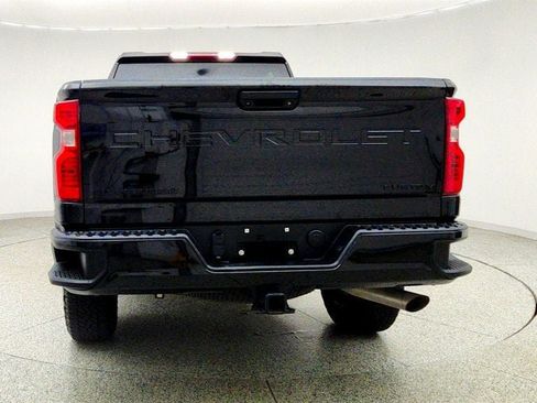 Used 2025 Chevrolet Silverado 2500 Custom w/ Custom Blackout Package AWD/4WD image 7
