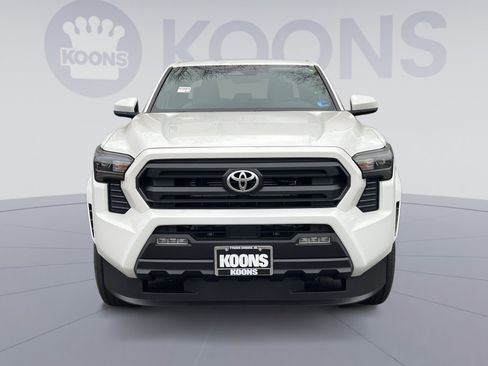 New 2026 Toyota Tacoma SR5 RWD image 4