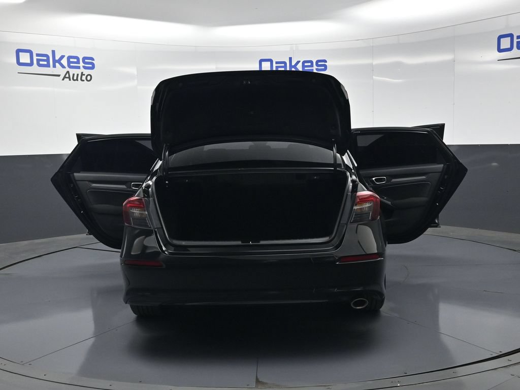 Used 2025 Honda Civic Sport image 52