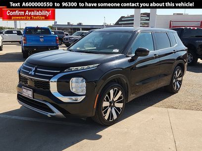 Used 2025 Mitsubishi Outlander SE