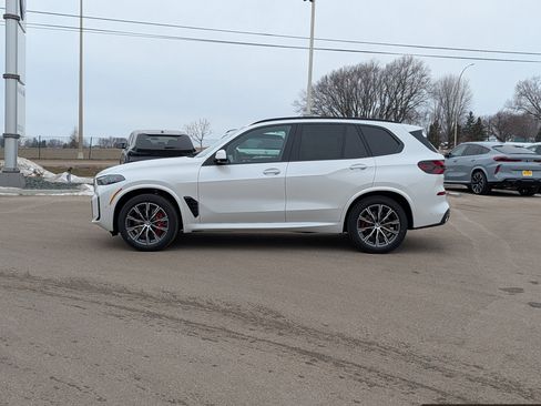New 2026 BMW X5 xDrive40i w/ M Sport Package image 3