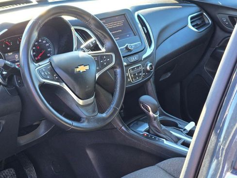 Used 2022 Chevrolet Equinox LT image 21