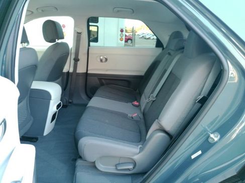 Used 2022 Hyundai Ioniq 5 SE image 17