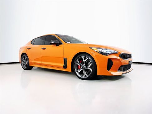 Used 2019 Kia Stinger GTS RWD image 12