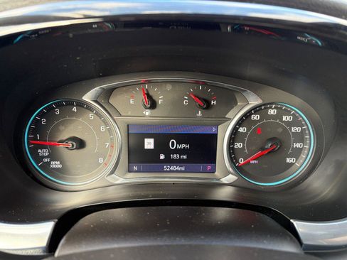 Used 2021 Chevrolet Traverse Premier image 11