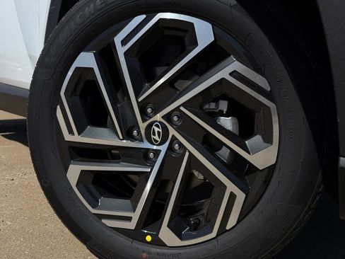 New 2026 Hyundai Tucson Limited w/ Tow & Go Package image 10